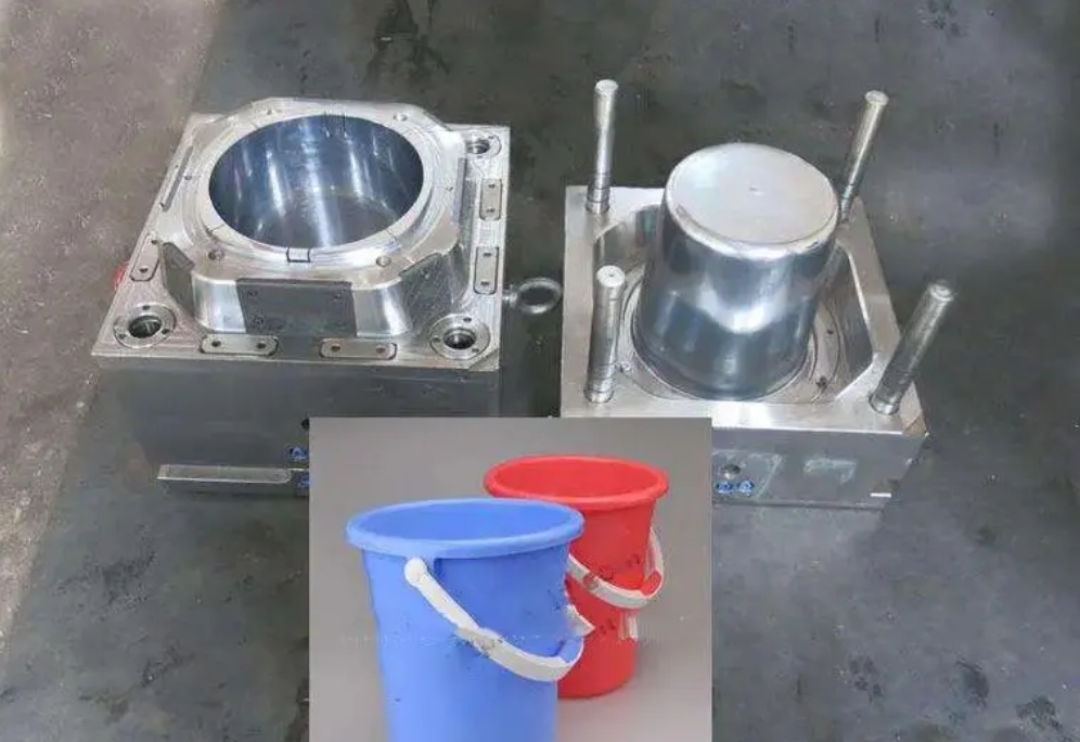 OEM Injection Molding Bucket Foram