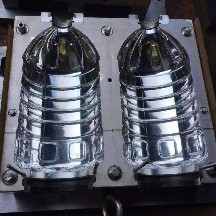 Injection Mold Water Bottle Supplier